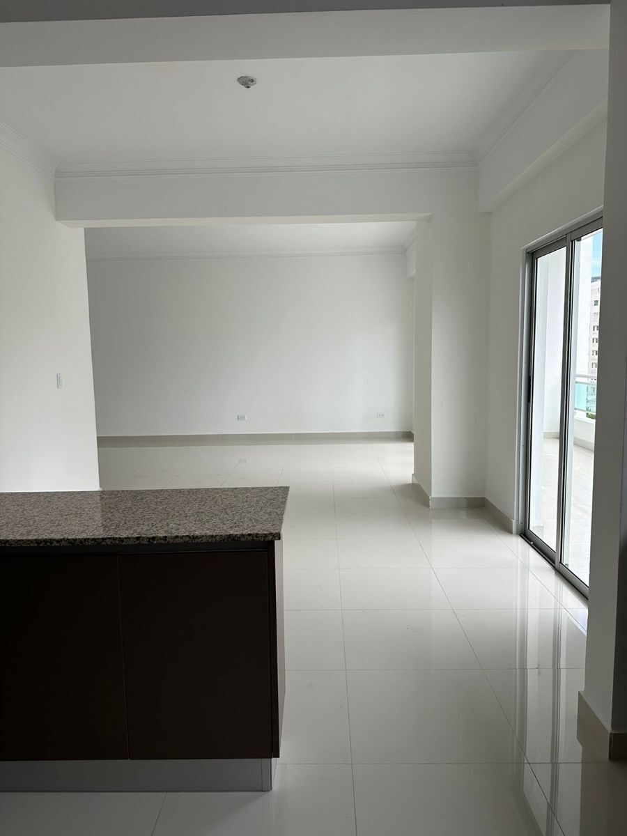 Apartamento de 3 habitaciones en alquiler en el exclusivo sector de Na Foto 7226456-4.jpg