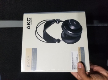 Audífonos profesional akg k245 nuevo