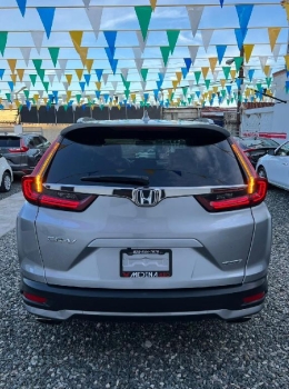 Honda cr-v 2020 touring  recibimos tu vehículo y financiamiento