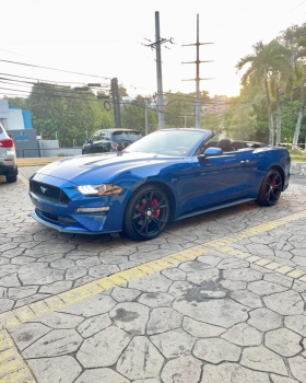 Ford mustang 2018