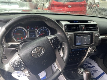 Toyota 4runner 4x4 2019.