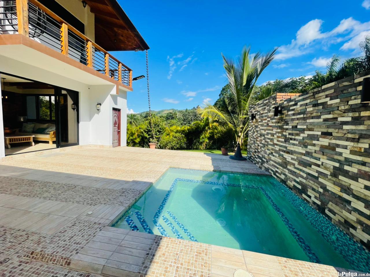 Se Vende Hermosa Casa en Jarabacoa Foto 7113010-1.jpg