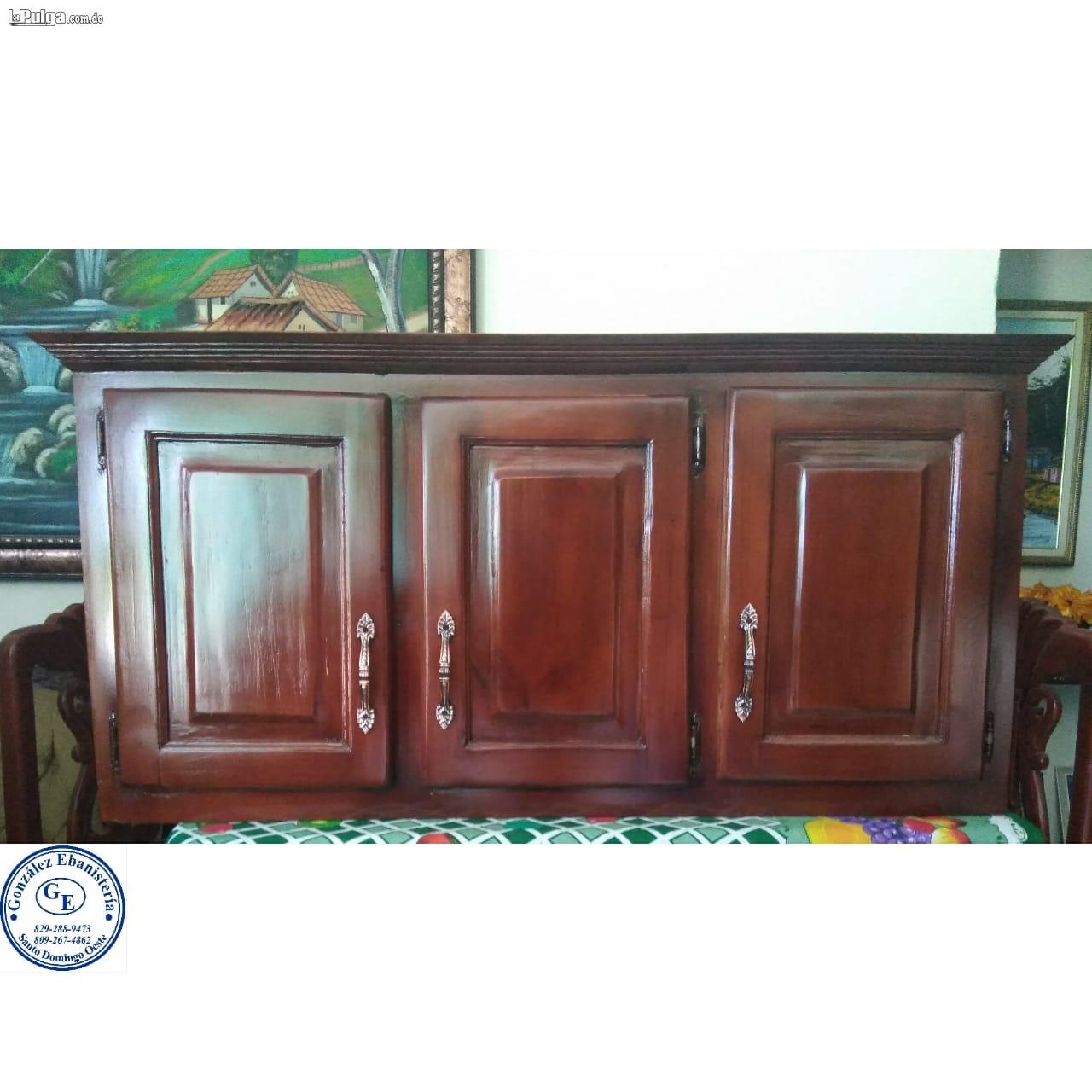 Gabinete de tres puertas para cocina en madera  Foto 7143997-3.jpg