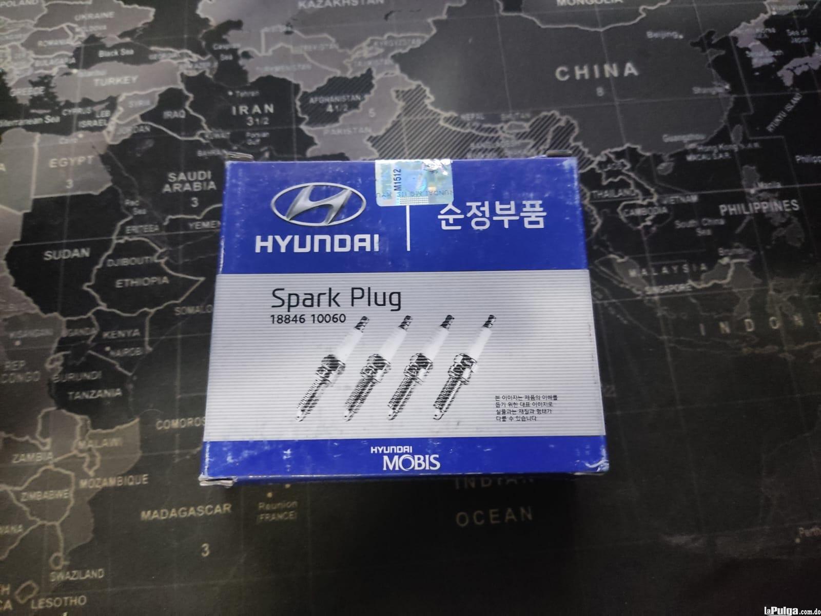 Bujias Hyundai Spark Plug 18846 10060 Foto 7157395-2.jpg