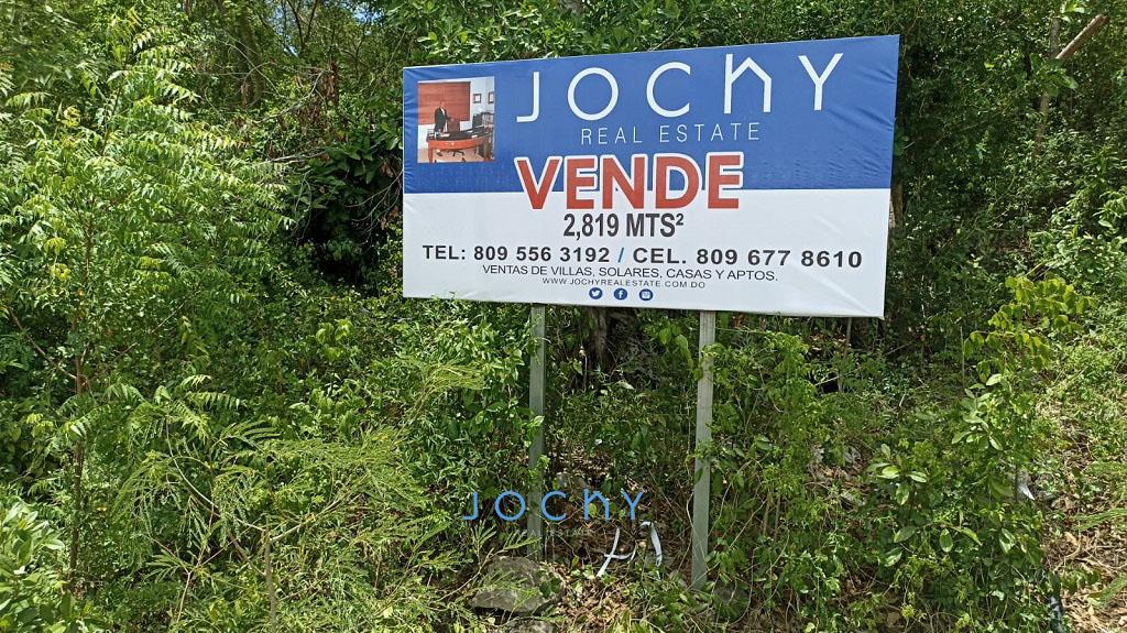 Jochy Real Estate vende Terreno en Bayahibe R.D Foto 7165055-1.jpg