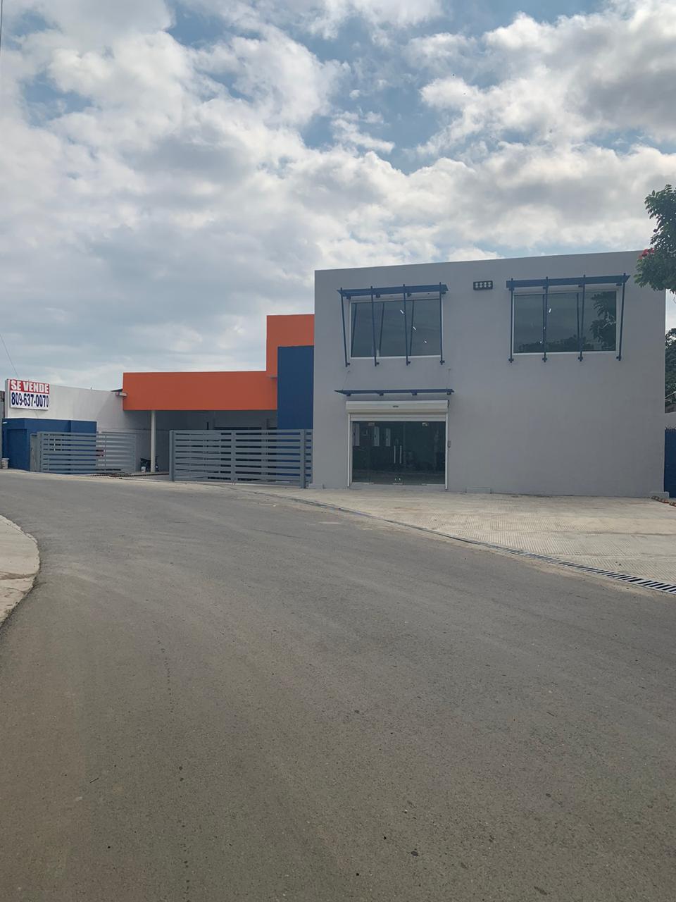 En Venta Y O Alquiler Nave Industrial En Autopista Duarte La Pulga