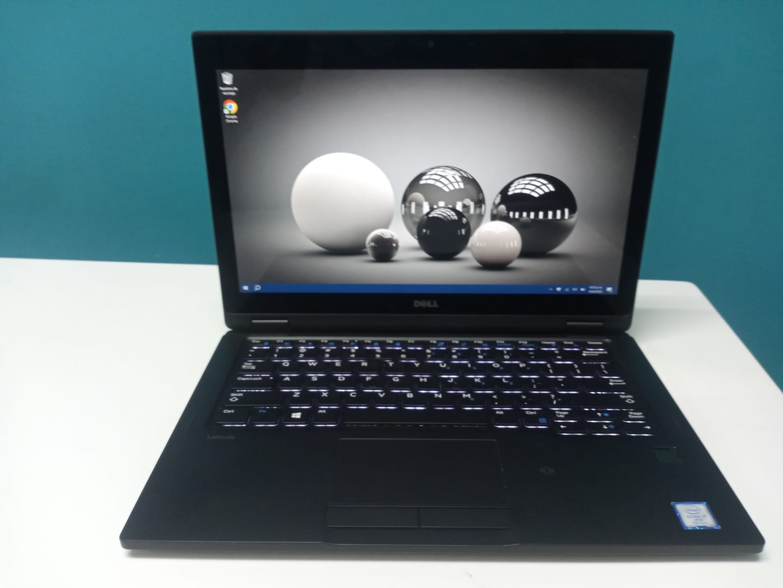 Laptop Dell Latitude 5289 touch / 7th Gen Intel Core i7  Foto 7169596-1.jpg