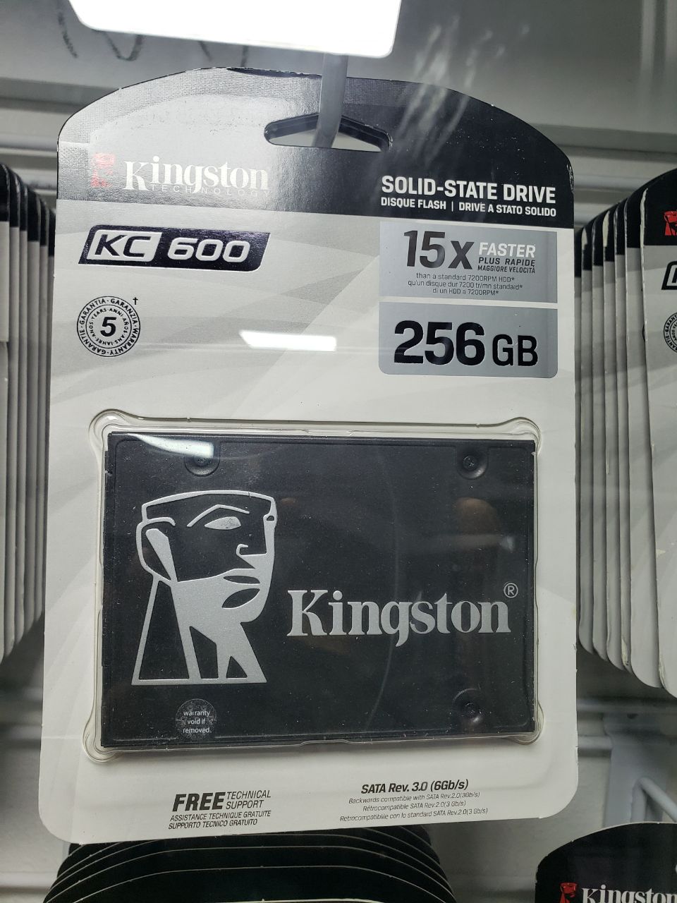 DISCO SSD 256GB KINGSTON KC600 EN ESPECIAL LEER DESCRIPCION Foto 7169941-1.jpg