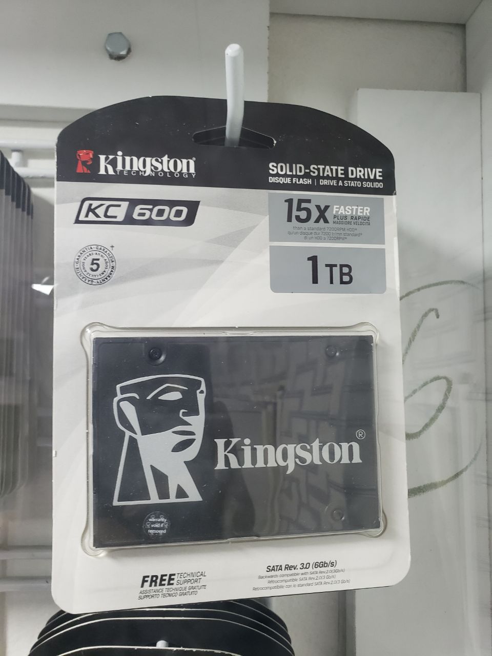 DISCO SSD 1TB KINGSTON KC600 EN ESPECIAL LEER DESCRIPCION Foto 7169950-1.jpg