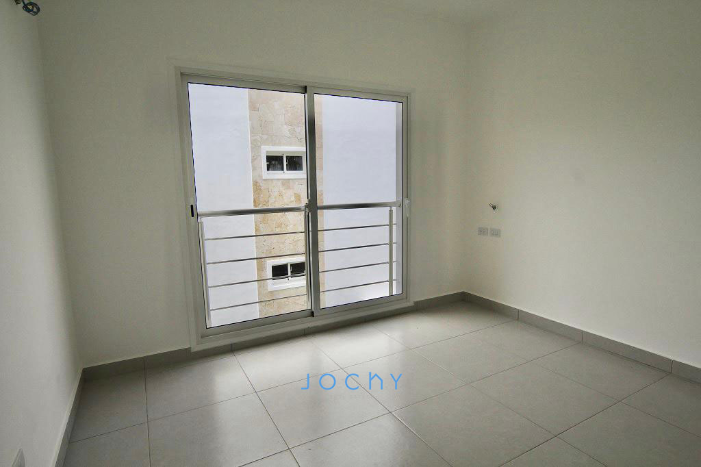 Jochy Real Estate vende apartamento en Playa Nueva Romana Foto 7171698-7.jpg