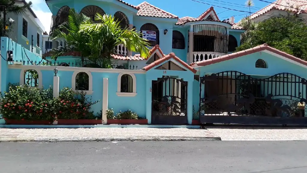 Vendo Casa En Los Corales Del Sur Con Vista Al Mar Y Piscina La Pulga