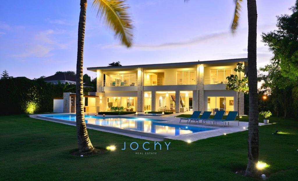 Jochy Real Estate vende villa en PuntaCana Resort  Club  Foto 7200977-1.jpg