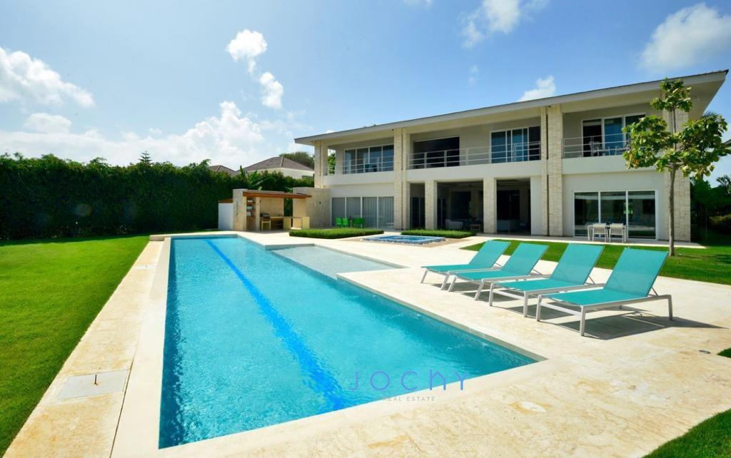 Jochy Real Estate vende villa en PuntaCana Resort  Club  Foto 7200977-2.jpg
