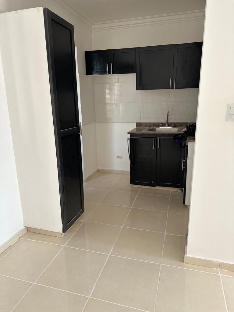 Se alquila apartamento en Ciudad Juan Bosch  Foto 7204749-H1.jpg
