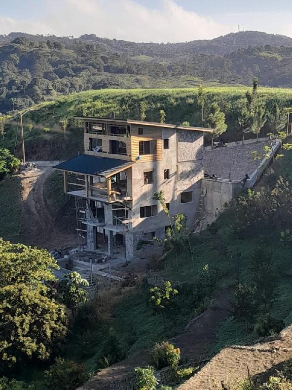 Villa en Construcción en Venta en Jarabacoa Foto 7209156-5.jpg