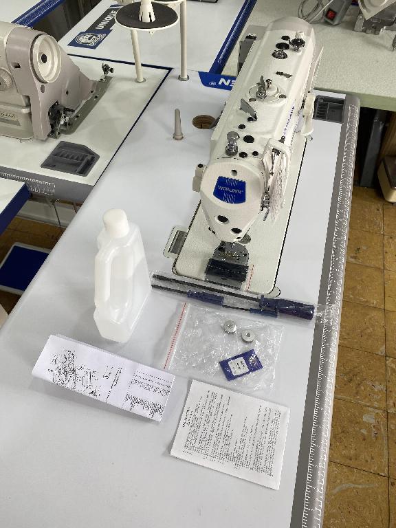 Máquinas de coser full industrial  corta hila  remata  levanta el pie Foto 7227865-3.jpg