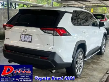 En alquiler honda crv 2023 en  drive rent a car en santiago rep. dom