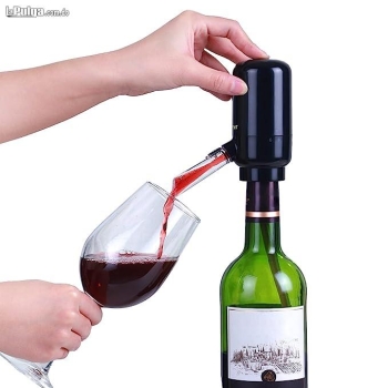 Vertedor de aireador de vino eléctrico decantador de vino inteligente