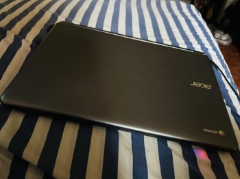 Laptop acer chromebook android 15.6