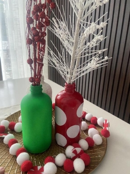 Botellas decorativas navideñas Grinch