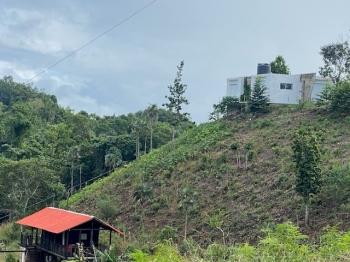 Casa tope de montaña bayaguana loma de los jabieles
