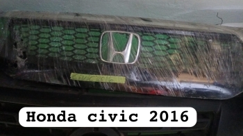 Parrilla honda civic 2016