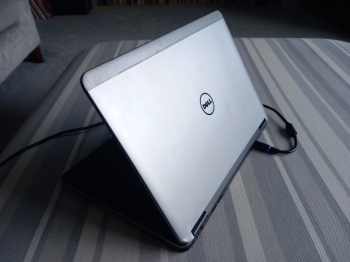 Laptop super barata y super rapida.12 meses garantia.