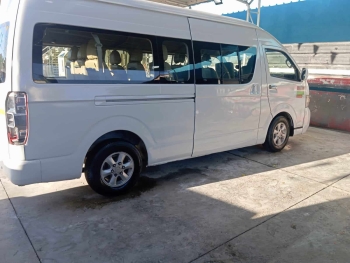 Minibus jinbei 2015 de 18 pasajeros tiene su motor original de fabrica