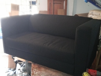 Sofa y dos otomanes