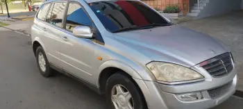 ssangyong kyron 2008 turbo diesel vendo o cambio