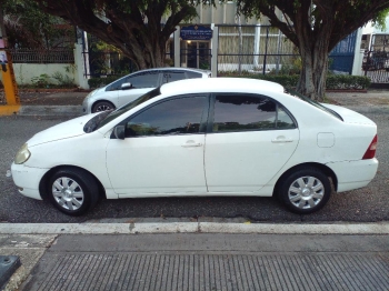 Toyota corolla 2002