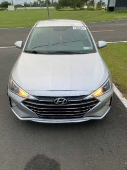 Hyundai elantra 2019 clean  en santo domingo este