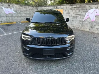 Jeep grand cherokee overland hight altitude awd 2018