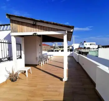 Vendo apartamento con terraza en el cacique.