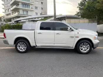 Dodge ram laramie longhorn 2016