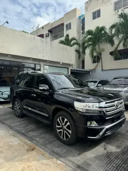 Toyota land cruiser 2009