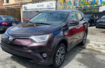 Toyota rav4 le 2018