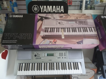 Piano yamaha ypt-370-61 teclas