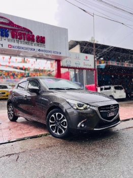 Mazda demio 2019
