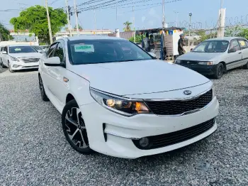 Kia k5 2018 glp blanco de fabrica