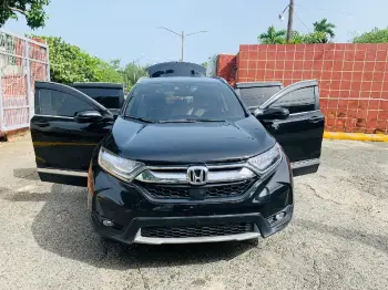 Honda crv 2018 touring clean carfax