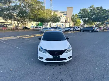 Nissan sentra sr 2017