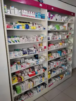 Farmacia en venta av. isabel aguiar. herrera