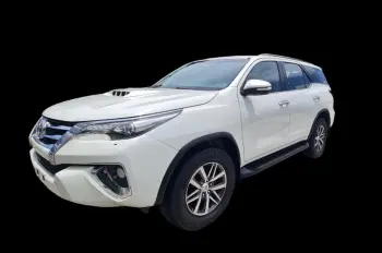 toyota fortuner srv 2017