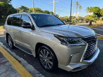 Toyota lexus 2017 lx 570