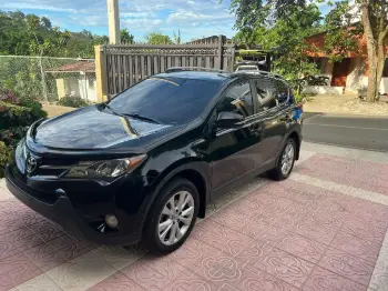 Toyota rav4 2015 limited  en la vega