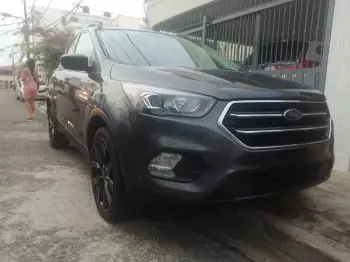 Ford escape se 2019 recién importada. como nueva.