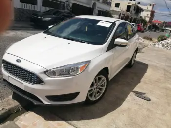 Ford focus se 2018 recién importado como nuevoclean carfax