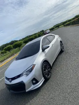 Toyota corolla s plus 2014