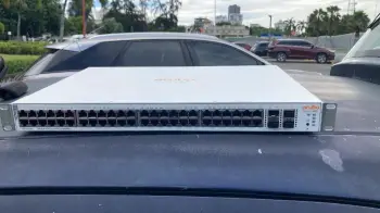 Aruba instant on 1930 48g class4 poe 4sfp/sfp 370w switch